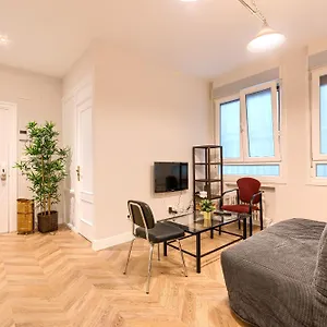 https://euskalduna-apartamento-moderno-y-renovado.basquecountryhotels.org